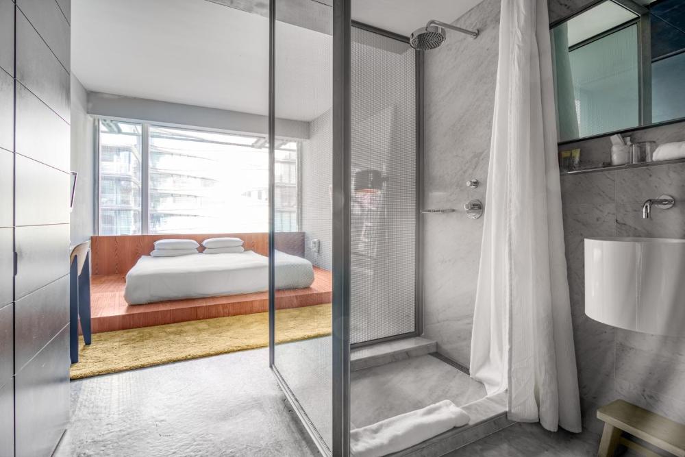 Standard Room interior